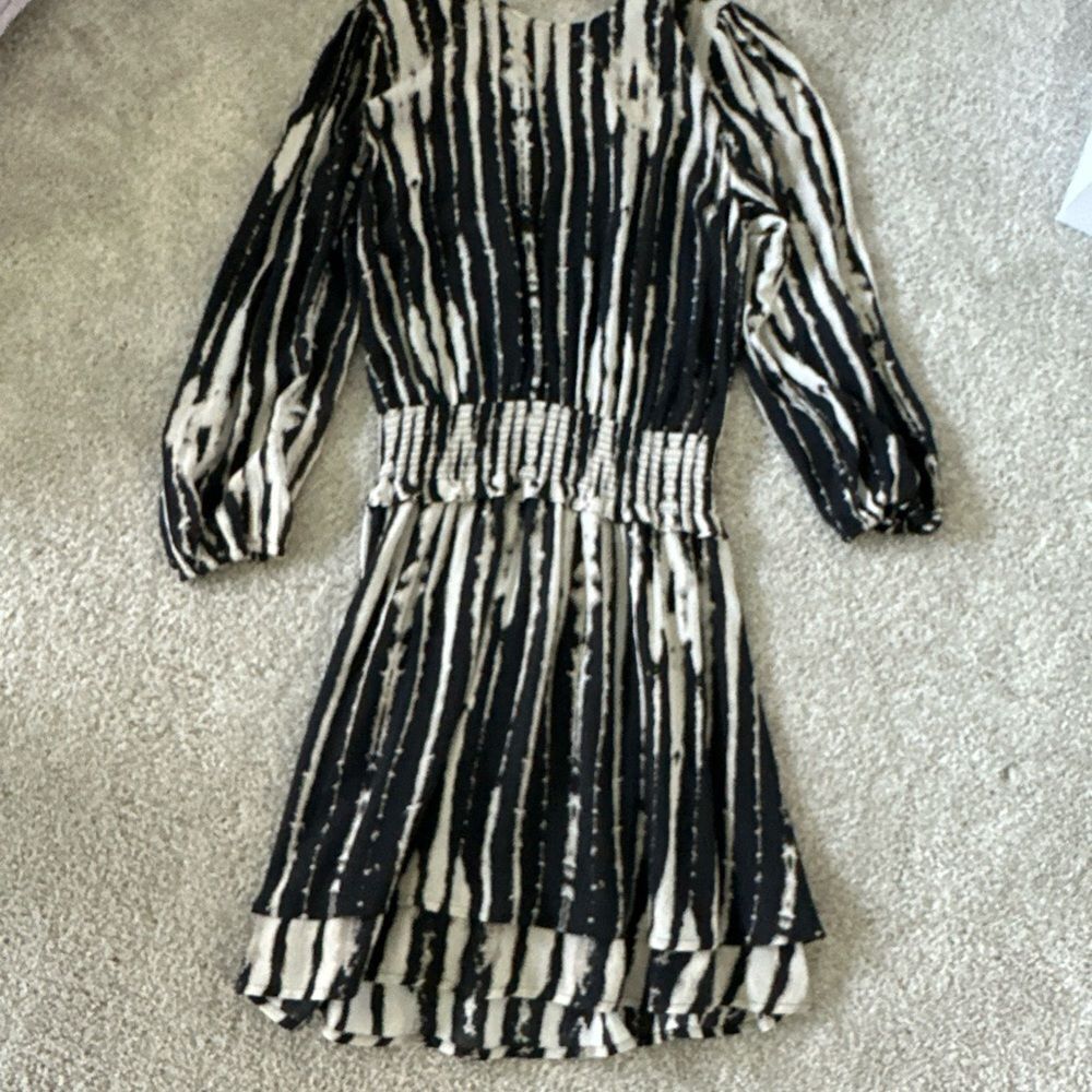 Bella Dahl Raglan Mini Dress Womens size S Black Elastic Waist NWOT - Picture 4 of 6